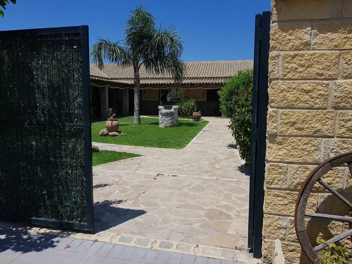 Residencial La Teja Apartment Zahora