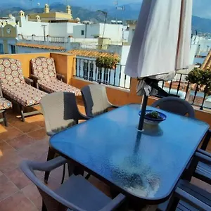 https://apartamento-lola-nerja.1costadelsol.com
